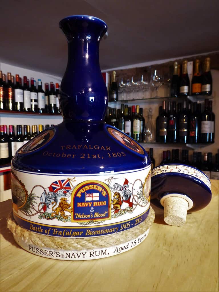 Pussers Rum Trafalgar Bicentenial Ceramic Decanter 15 Year Old 1 Litre 47.75% - Image 5